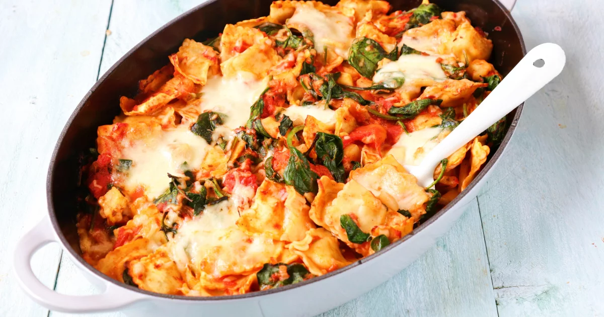 Karakteriseren Relatief Overeenkomstig Ravioli ovenschotel met spinazie en mozzarella - Jaimy's Kitchen